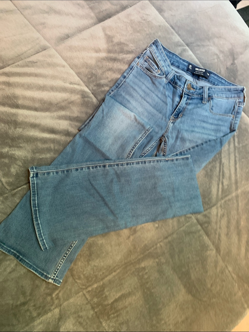Hollister Light Blue Women’s Jeans - low-rise bootcut